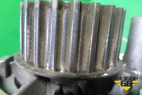 Насос водяной помпа (1.6л BSE) (06B121019D) для Volkswagen Golf VI с 2009-2012г
