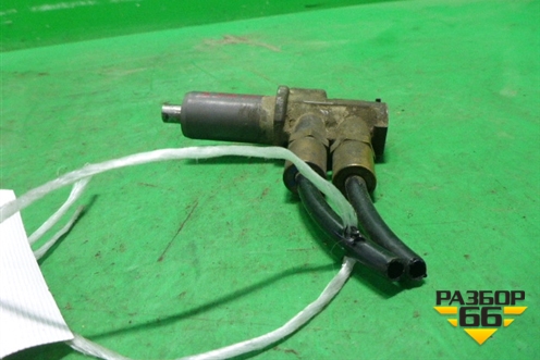 Клапан пневматический (с блока педалей на сцепление) (1653156) для Volvo TRUCK FM с 2001-2013г (ФМ)