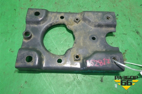 Кронштейн фары левой  (82259153) для Renault  TRUCK Premium 2 с 2005-2013г