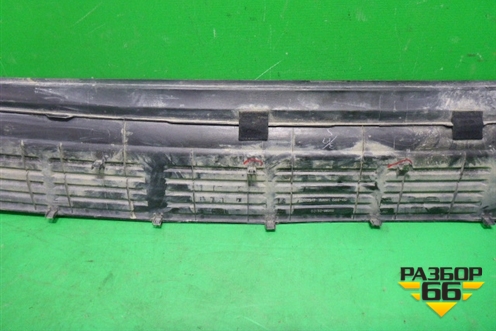 Накладка заднего бампера (до 2012г) (5216260040) для Toyota Land Cruiser (200) с 2008г (Ленд Крузер)