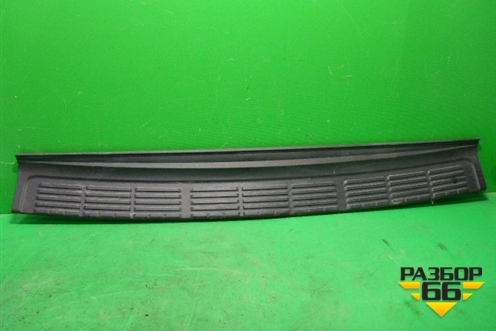 Накладка заднего бампера (до 2012г) (5216260040) для Toyota Land Cruiser (200) с 2008г (Ленд Крузер)