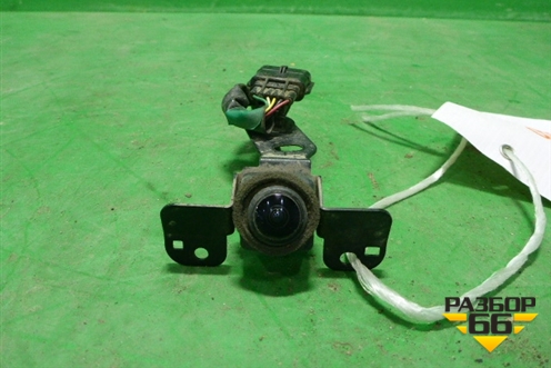 Камера передняя для Infiniti Infiniti QX56/QX80 (Z62) с 2010г