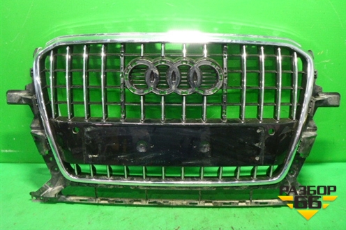 Решетка радиатора (после 2012г под парктроник) (8R0853651R) для Audi Q5 c 2008-2017г (Ку 5)