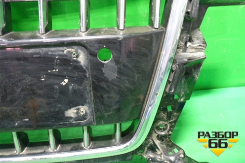 Решетка радиатора (после 2012г под парктроник) (8R0853651R) для Audi Q5 c 2008-2017г (Ку 5)