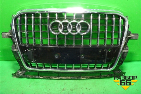 Решетка радиатора (после 2012г под парктроник) (8R0853651R) для Audi Q5 c 2008-2017г