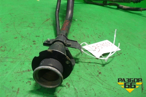 Горловина топливного бака для Mazda CX 7 с 2006-2012г