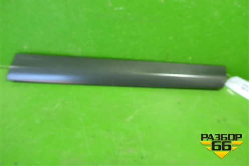 Накладка двери передней правой (2.0л) (75312T0AJ) для Honda CR-V(RM) с 2012г