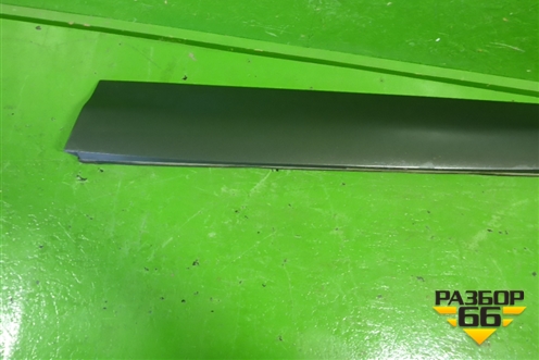 Накладка двери передней правой (2.0л) (75312T0AJ) для Honda CR-V(RM) с 2012г