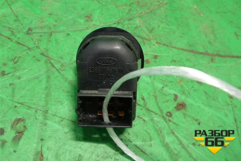 Переключатель регулировки зеркал (93BG17B676BB) для Ford Fiesta с 2008-2015г