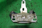 Опора КПП левая (МКПП) (8V517M121AE) для Ford Fiesta с 2008-2015г