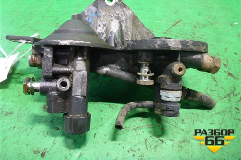 Кронштейн топливного фильтра  (с подкачкой) (21023285) для Renault  TRUCK Premium 2 с 2005-2013г