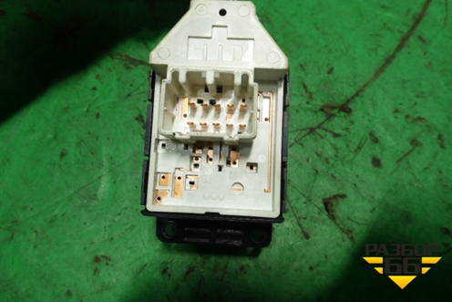 Переключатель регулировки зеркал (935301R000) для Hyundai Solaris с 2010-2016г