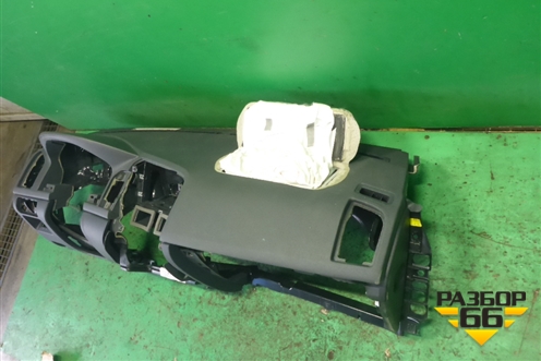 Торпедо с AIR BAG для Volvo XC60 с 2008-2017г
