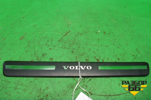 Накладка порога внутренняя переднего левого (в проем) (31349002) для Volvo XC60 с 2008-2017г