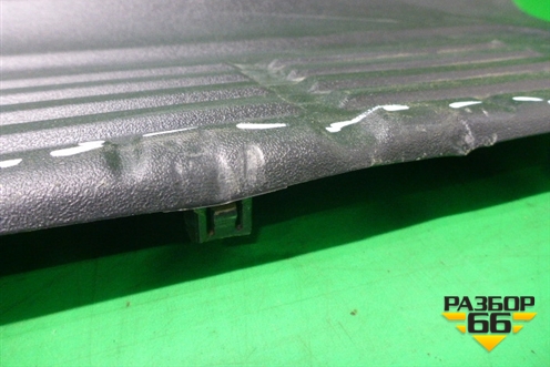 Накладка заднего бампера (до 2012г) (5216260040) для Toyota Land Cruiser (200) с 2008г