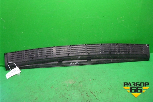 Накладка заднего бампера (до 2012г) (5216260040) для Toyota Land Cruiser (200) с 2008г