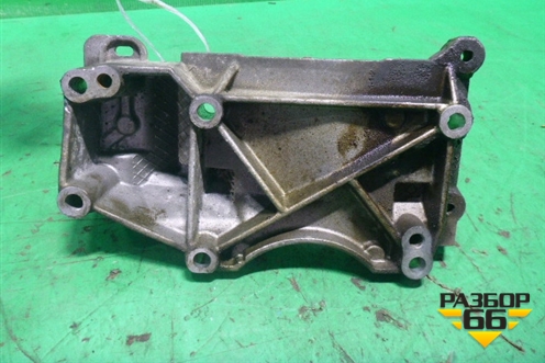 Кронштейн компрессора кондиционера (2.0л EW10FA) (9648735580) для Peugeot 407 с 2004г