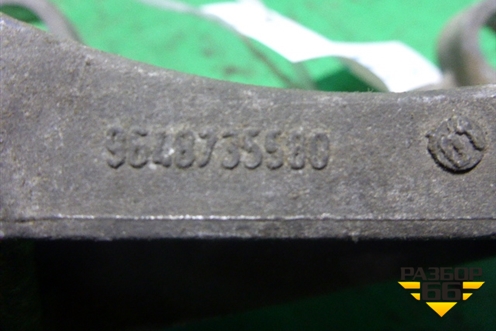 Кронштейн компрессора кондиционера (2.0л EW10FA) (9648735580) для Peugeot 407 с 2004г
