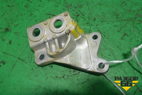 Кронштейн выпусного коллектора (2.0л B4204T11) (31439850) для Volvo XC60 с 2008-2017г