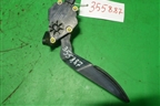 Педаль газа электронная (K42387390) для Mazda CX 7 с 2006-2012г