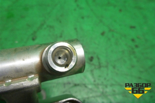 Рейка топливная рампа (2.0л B4204T11) (31303496) для Volvo XC60 с 2008-2017г
