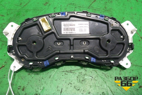 Щиток приборов МКПП (980516458000) для Peugeot 301 с 2013г
