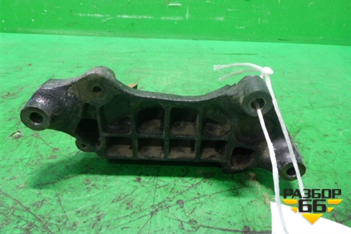 Кронштейн двигателя правый (1.5л B15D2) (1302140) для Chevrolet Cobalt с 2012г