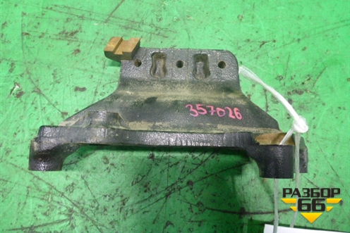 Кронштейн двигателя правый (1.5л B15D2) (1302140) для Chevrolet Cobalt с 2012г