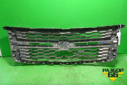 Решетка радиатора (только хром) (23440914) для Chevrolet Tahoe с 2014г