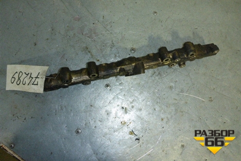 Рейка топливная рампа правая для Infiniti Infiniti QX56/QX80 (Z62) с 2010г