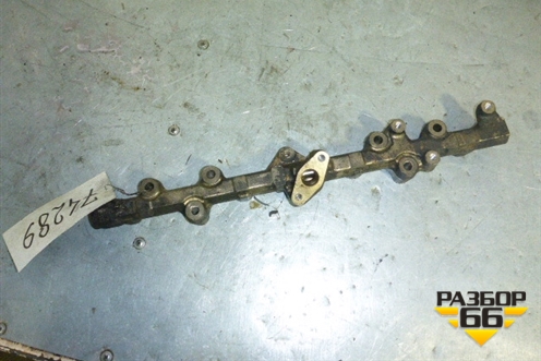 Рейка топливная рампа правая для Infiniti Infiniti QX56/QX80 (Z62) с 2010г