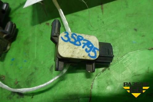 Датчик AIR BAG (боковой) (988303JA0A) для Infiniti Infiniti QX56/QX80 (Z62) с 2010г