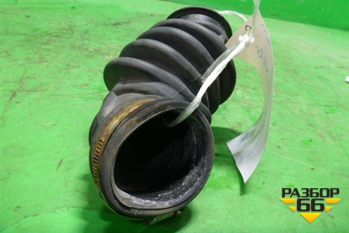 Патрубок воздушного фильтра (1.6л IQDA) (AV619C623GA) для Ford Focus 3 с 2011г