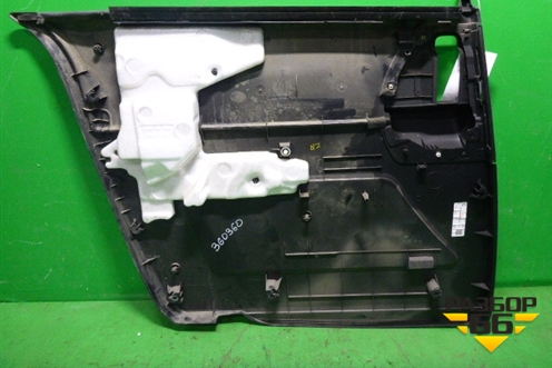 Обшивка двери задней правой под электрику (C23568531) для Mazda Mazda 5 с 2005-2010г
