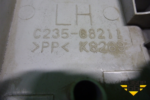 Обшивка стойки центральная верхняя левая (C23568211) для Mazda Mazda 5 с 2005-2010г