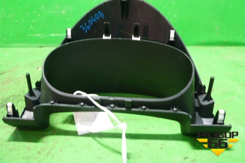 Накладка на щиток приборов (CC2955421) для Mazda Mazda 5 с 2005-2010г
