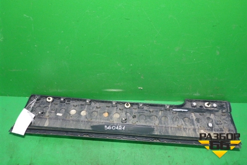 Накладка двери передней левой (CK5221065ADW) для Land Rover Range Rover 4 с 2013-2022г