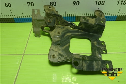 Кронштейн опоры КПП для Mazda Mazda 5 с 2005-2010г