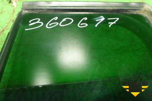 Стекло двери задней левой форточка (C24373661) для Mazda Mazda 5 с 2005-2010г