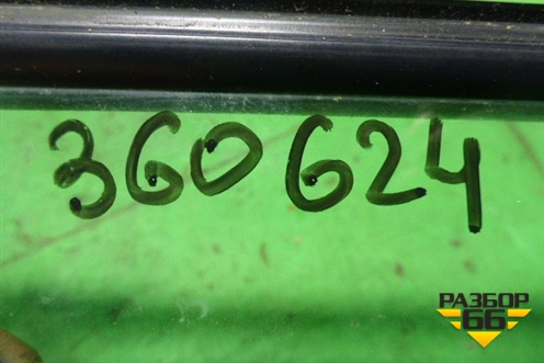 Стекло двери передней правой форточка (CC3358661) для Mazda Mazda 5 с 2005-2010г