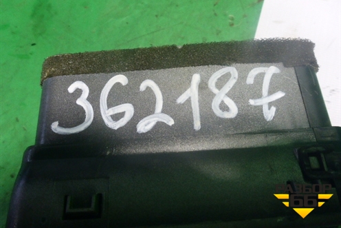 Дефлектор воздушный  (500385860) для Iveco  Stralis с 2002-2006г
