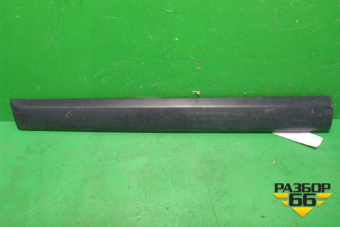 Накладка двери передней левой (8200735137) для Renault Duster I с 2010-2021г