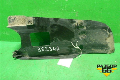 Пыльник заднего бампера правый (5872460070) для Toyota Land Cruiser (200) с 2008г