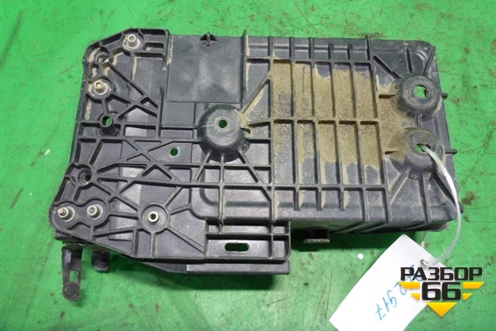 Площадка под аккумулятор (KD5356041) для Mazda Mazda 6 (GJ) с 2012-2025г