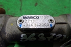 Клапан пневматический (4340142000) для Mercedes Benz  TRUCK Axor 2 с 2004г