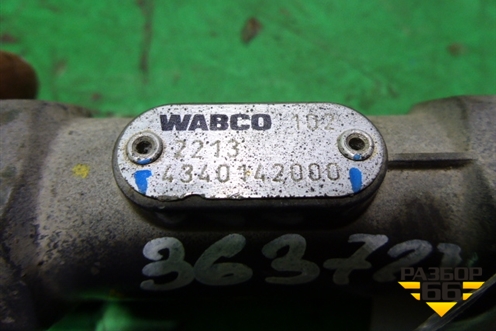 Клапан пневматический (4340142000) для Mercedes Benz  TRUCK Axor 2 с 2004г