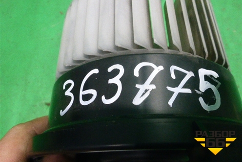 Моторчик отопителя (задний) (8710328111) для Toyota Land Cruiser (200) с 2008г