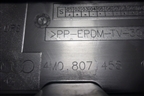 Кронштейн заднего бампера центральный (новый) (4M0807458) для Audi Q7 c 2015г