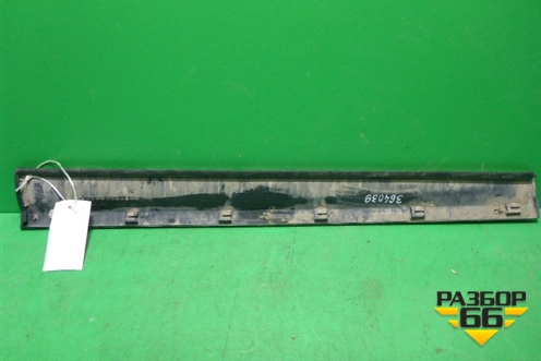 Накладка двери передней правой (51137205780) для BMW X3 F25 с 2010-2017г