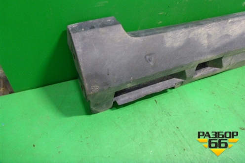 Накладка на порог наружная левая (универсал) (3C0853855) для Volkswagen Passat (B6) с 2005-2010г